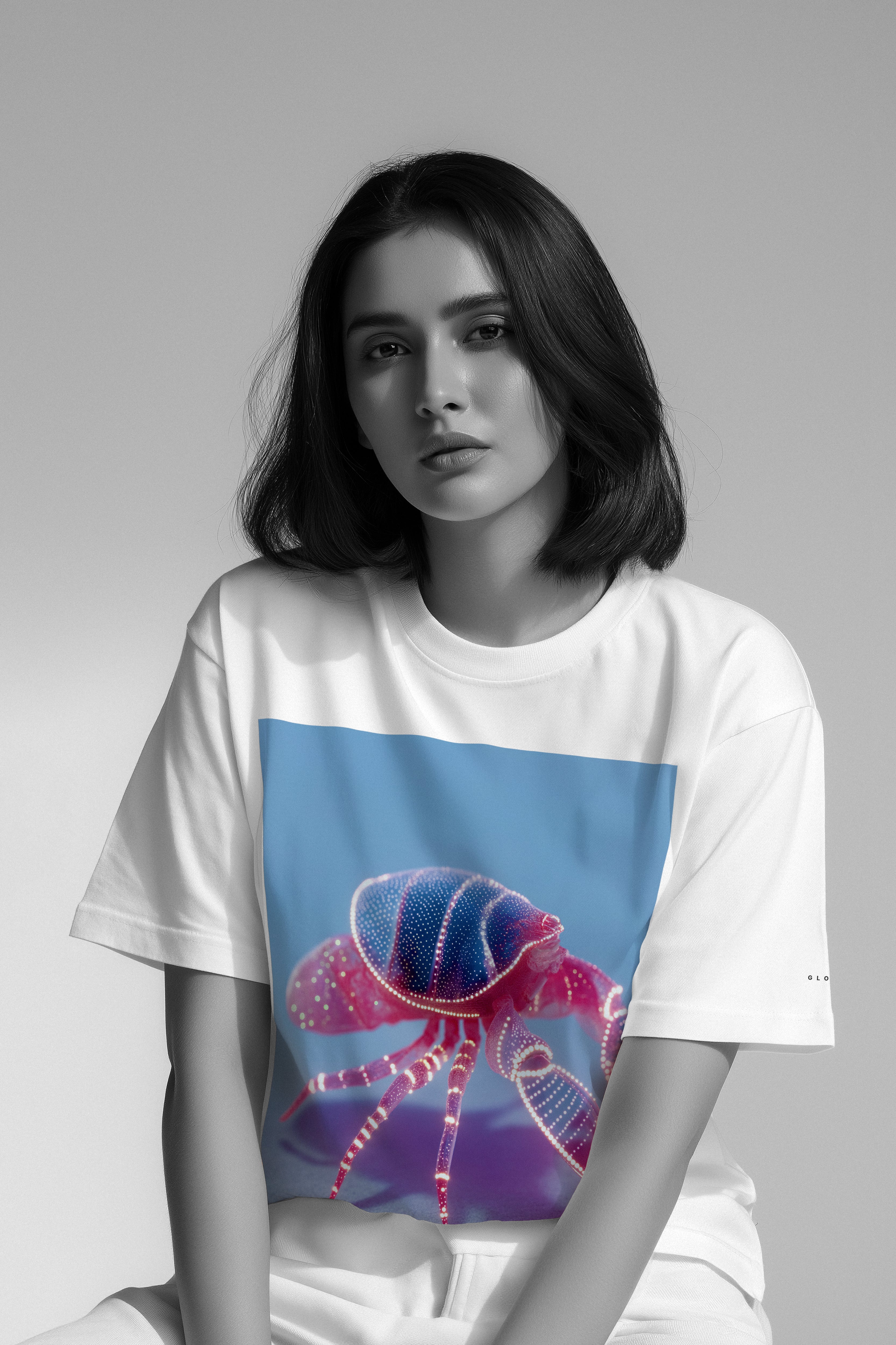 GLOW I – Women's Heavyweight Tee | 305 GSM Oversized