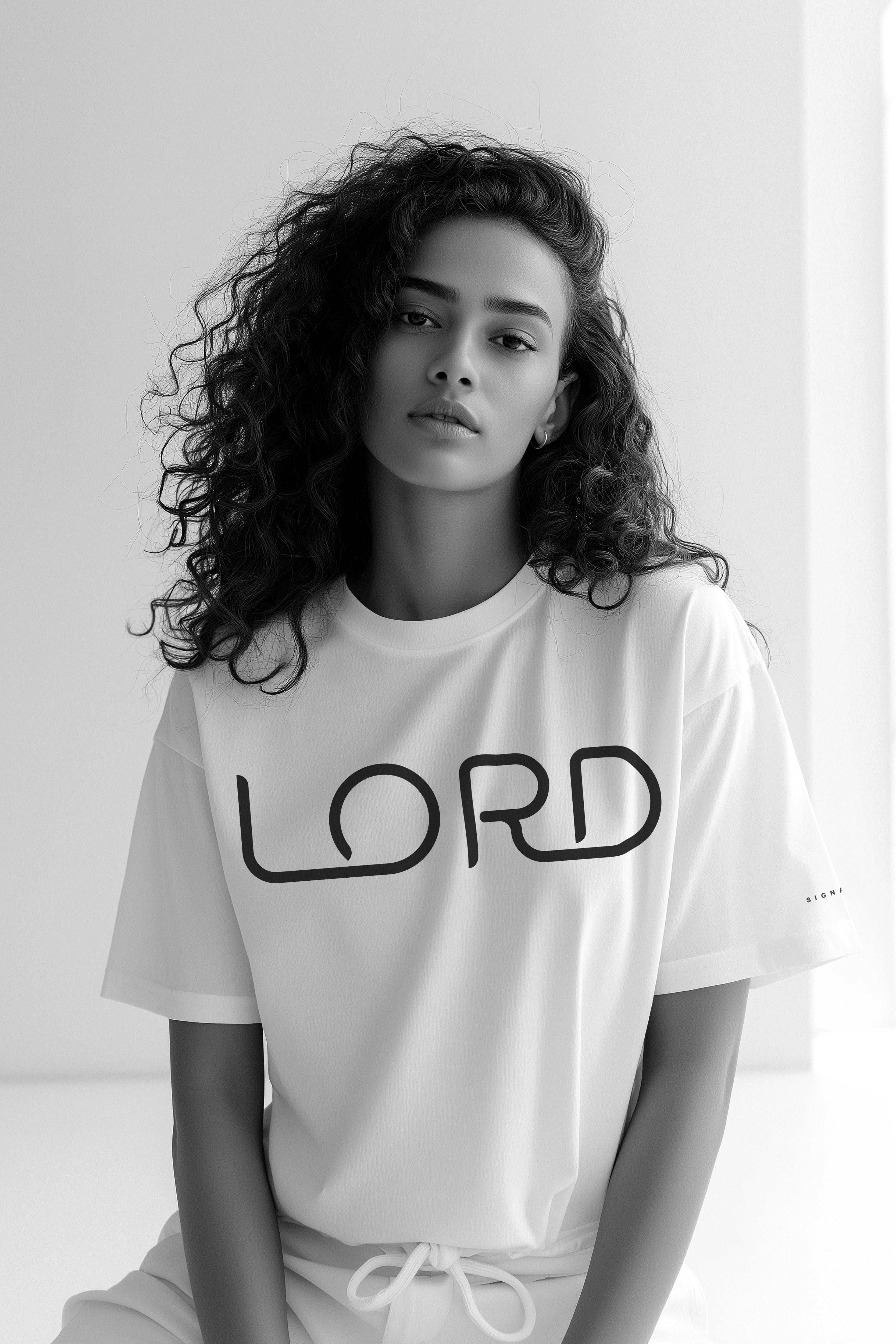 SIGNATURE – Women's Heavyweight Tee | 305 GSM Oversized